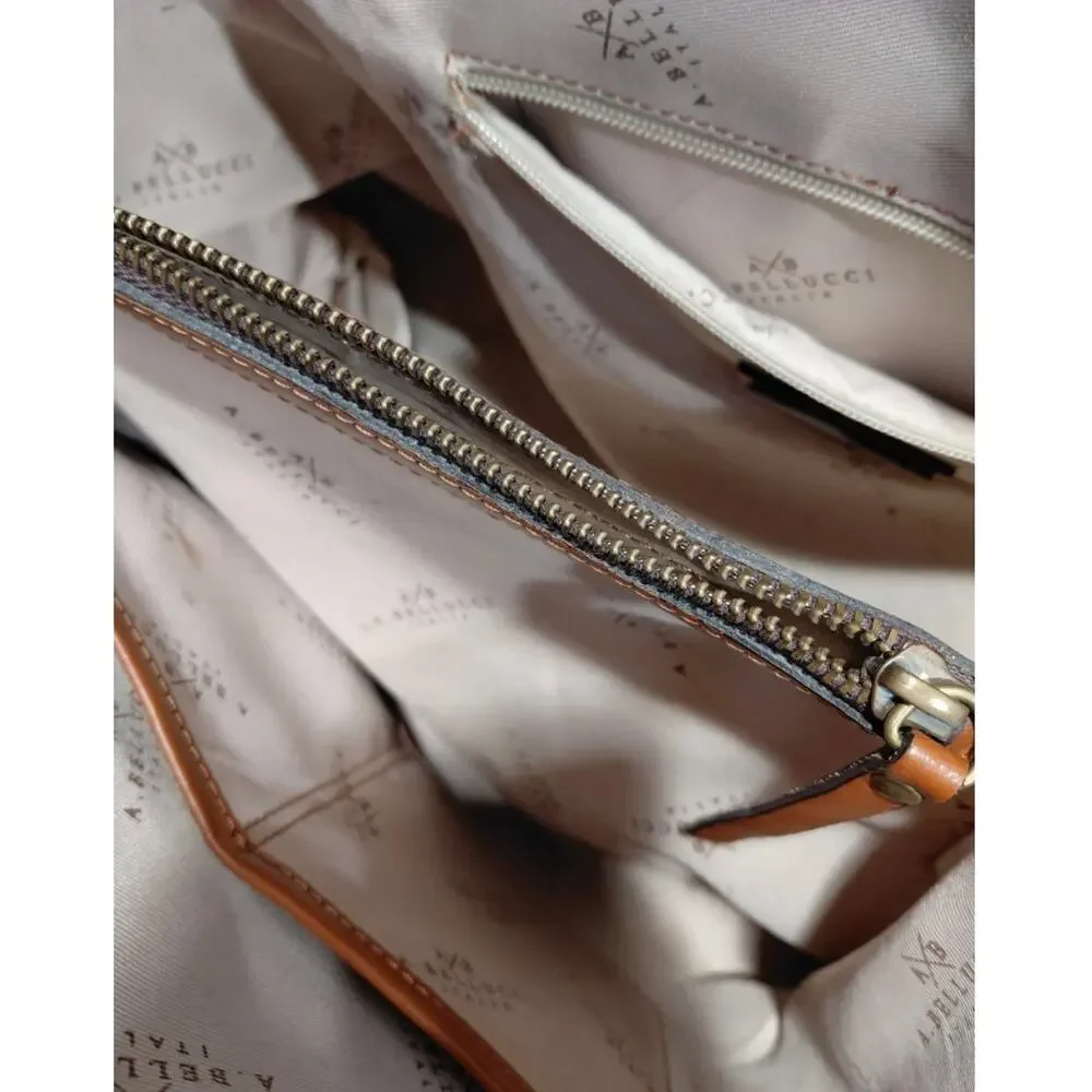 A BELLUCCI XL ITALIAN LEATHER SATCHEL BAG